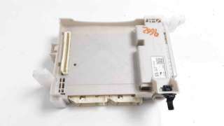Recambio de caja reles / fusibles para toyota yaris 2017- hybrid active referencia OEM IAM 8273052K40  