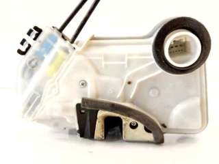 Recambio de cerradura puerta delantera derecha para toyota hilux (kun) 2005-2016 double cab 4x4 referencia OEM IAM 6903002600  