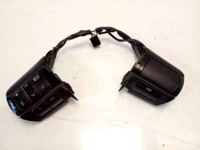 Recambio de mando volante para toyota hilux (kun) 2005-2016 double cab 4x4 referencia OEM IAM   
