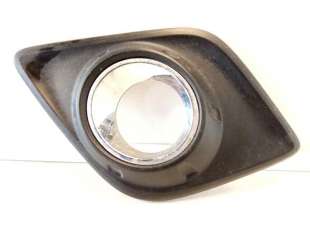 Recambio de rejilla paragolpes derecha para toyota hilux (kun) 2005-2016 double cab 4x4 referencia OEM IAM 520300K010  