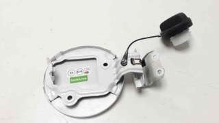 Recambio de tapa exterior combustible para toyota yaris 2017- hybrid active referencia OEM IAM 773500D080  