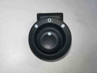 Recambio de mando retrovisor para dacia dokker 2012- ambiance referencia OEM IAM 255704649R  