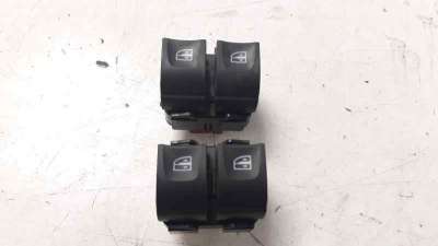 Recambio de mando elevalunas delantero izquierdo para renault captur 2013- zen referencia OEM IAM 254118044R  