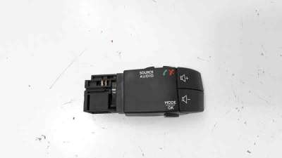 Recambio de mando multifuncion para renault captur 2013- zen referencia OEM IAM 255522448R  