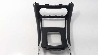 Recambio de moldura para infiniti q30 2015- 2.2d sport referencia OEM IAM 969415DF0A  