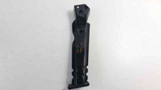 Recambio de travesaño inferior para ford ka (ccu) 2008-2017 trend + referencia OEM IAM 9S51B101A88CB  