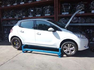 Recambio de electroventilador para peugeot 208 2012-2019 active referencia OEM IAM 9682895680  