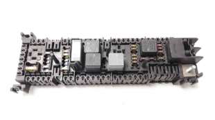 Recambio de caja reles / fusibles para mercedes-benz clase cla (w117) 2012-2019 cla 220 cdi (117.303) referencia OEM IAM A246906
