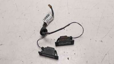 Recambio de piloto matricula para nissan nv 200 (m20) 2009- kombi comfort referencia OEM IAM 25300100  