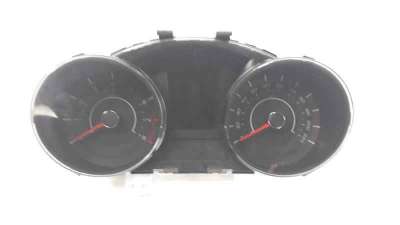 Recambio de cuadro instrumentos para ssangyong xlv 2016-2019 1.6 cat referencia OEM IAM 8021035040  