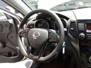Recambio de volante para ssangyong xlv 2016-2019 1.6 cat referencia OEM IAM 4511335000  
