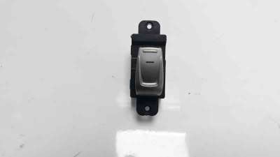 Recambio de mando elevalunas trasero izquierdo para ssangyong xlv 2016-2019 1.6 cat referencia OEM IAM 8585035000  