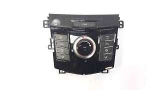 Recambio de mando calefaccion / aire acondicionado para ssangyong xlv 2016-2019 1.6 cat referencia OEM IAM 6871035200  