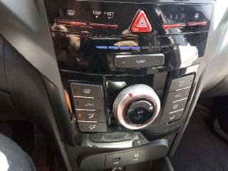 Recambio de mando calefaccion / aire acondicionado para ssangyong xlv 2016-2019 1.6 cat referencia OEM IAM 6871035200  