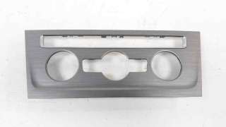 Recambio de moldura para volkswagen golf vii lim. 2012-2017 advance bluemotion referencia OEM IAM 5G1863100  