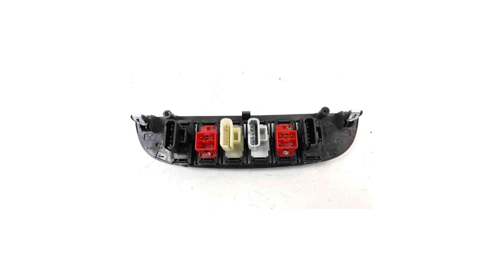 Recambio de mando multifuncion para mercedes-benz clase m (w163) 1997-2005 400 cdi (163.128) referencia OEM IAM    Recambio de mando multifuncion para mercedes-benz clase m (w163) 1997-2005 400 cdi (163.128) referencia OEM IAM