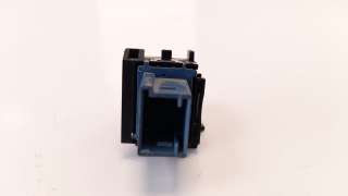 Recambio de interruptor para citroën berlingo 2018- live m referencia OEM IAM 9817735877  