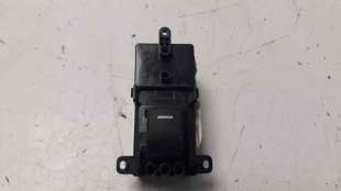 Recambio de mando elevalunas trasero derecho para honda civic lim.4 (fc) 2017- 1.5 vtec cat referencia OEM IAM 83740TGGG020BLK  