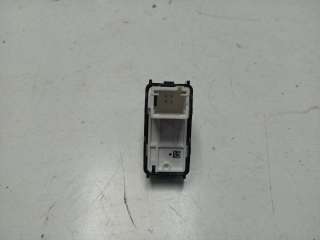 Recambio de mando elevalunas trasero izquierdo para peugeot 2008 (--.2013) 2013-2019 active referencia OEM IAM 98242552ZD  