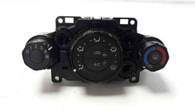 Recambio de mando calefaccion / aire acondicionado para ford fiesta (ccn) 2012-2017 trend referencia OEM IAM 8A6118549  