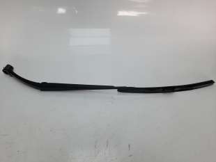 Recambio de brazo limpia delantero derecho para renault kadjar 2015- intens referencia OEM IAM R8526  