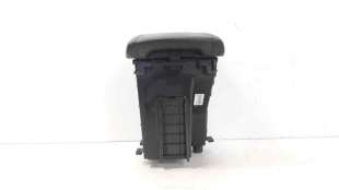 Recambio de apoyabrazos central para hyundai tucson 2015- 1.7 crdi cat referencia OEM IAM 84690D7200TRY S2J0937  2