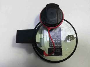 Recambio de tapa exterior combustible para opel corsa d 2006-2015 cmon referencia OEM IAM 13204567   2