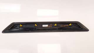 Recambio de moldura para bmw serie 1 lim. (f20) 2011-2015 118d referencia OEM IAM 7289215  