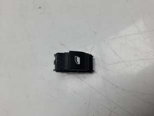Recambio de mando elevalunas delantero derecho para citroën c3 2016- elle referencia OEM IAM 96762292ZD IAF240007  2