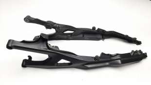 Recambio de subchasis trasero para honda cb 1000 r 2008-2018 cb 1000r referencia OEM IAM 50200MKJD00ZA  