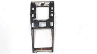 Recambio de moldura para mercedes-benz clase m (w163) 1997-2005 400 cdi (163.128) referencia OEM IAM 163MY2002 18111308  2