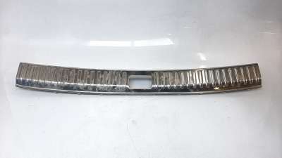 Recambio de molduras traseras para audi q8 (4mn) (07.2018) 2018- 50 tdi quattro referencia OEM IAM 4M8864483A  