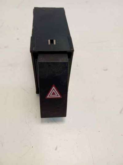 Recambio de warning para toyota lexus ct 2010-2014 200h referencia OEM IAM 15D890  