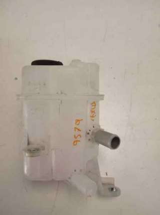 Recambio de deposito expansion para toyota lexus ct 2010-2014 200h referencia OEM IAM 1648028080  