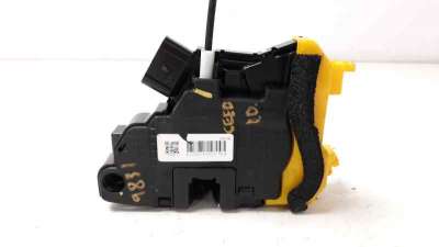 Recambio de cerradura puerta delantera derecha para kia cee´d 2012-2018 x-tech referencia OEM IAM 81320A2410  