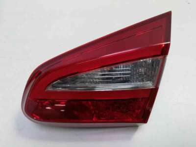 Recambio de piloto trasero derecho para kia cee´d 2012-2018 x-tech referencia OEM IAM 92404A2200  