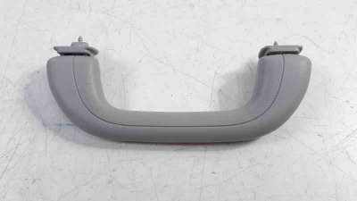 Recambio de maneta interior delantera derecha para kia cee´d 2012-2018 x-tech referencia OEM IAM   