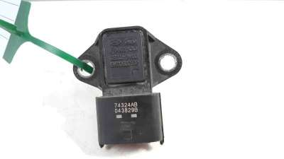 Recambio de sensor presion para kia cee´d 2012-2018 x-tech referencia OEM IAM 3930084400 9490930502 74324AB