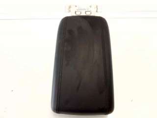 Recambio de apoyabrazos central para ssangyong tivoli 2015- limited 4x2 referencia OEM IAM   