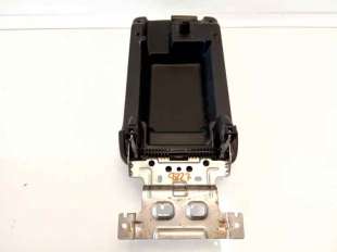 Recambio de apoyabrazos central para ssangyong tivoli 2015- limited 4x2 referencia OEM IAM    2