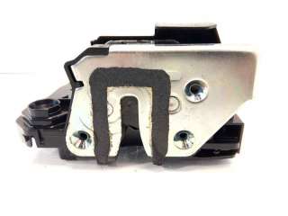 Recambio de cerradura puerta trasera derecha para ssangyong tivoli 2015- limited 4x2 referencia OEM IAM 7132035001  