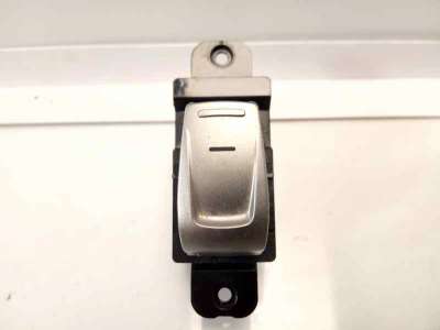 Recambio de mando elevalunas delantero derecho para ssangyong tivoli 2015- limited 4x2 referencia OEM IAM 8585035000  