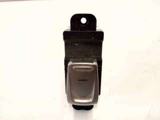Recambio de mando elevalunas trasero derecho para ssangyong tivoli 2015- limited 4x2 referencia OEM IAM 8585035000  