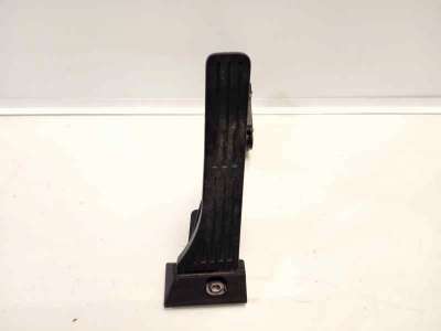 Recambio de potenciometro pedal para ssangyong tivoli 2015- limited 4x2 referencia OEM IAM 2055035000  