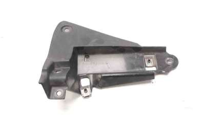 Recambio de calandra delantera de radiador para triumph street triple 2012-2017 street triple referencia OEM IAM 2309161  