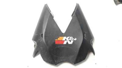 Recambio de moldura para triumph street triple 2012-2017 street triple referencia OEM IAM 2303028  