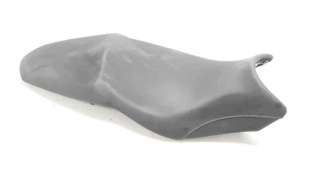 Recambio de asiento para triumph street triple 2012-2017 street triple referencia OEM IAM   