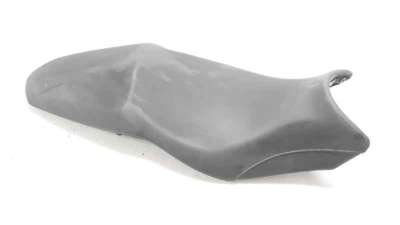 Recambio de asiento para triumph street triple 2012-2017 street triple referencia OEM IAM   