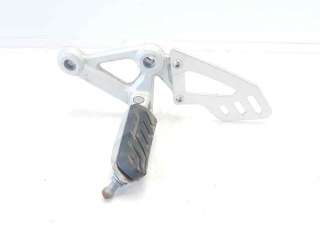 Recambio de estribo lateral para aprilia yb 2018-2018 shiver 900 referencia OEM IAM 894585  