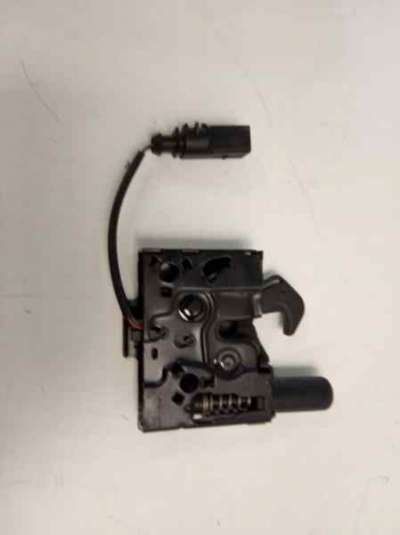 Recambio de cerradura capo para volkswagen polo 2017- edition referencia OEM IAM 8S0823509B  